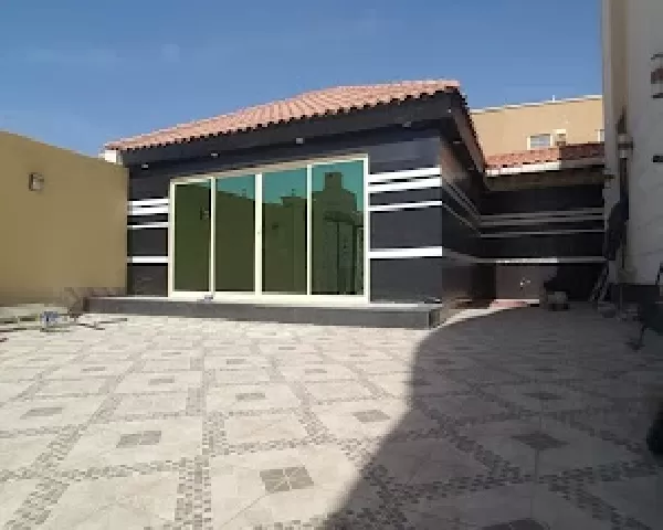 مظلات وسواتر الدمام مظلات 